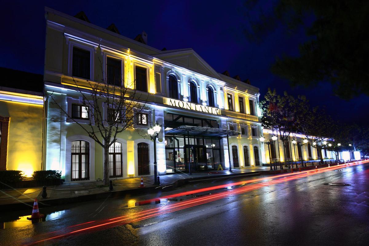 Montania Town Hotel מודניה מראה חיצוני תמונה